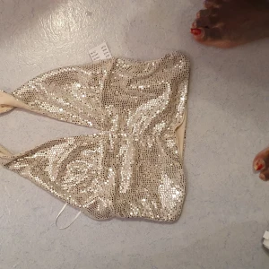 Topp - Ny och passar xs_ s