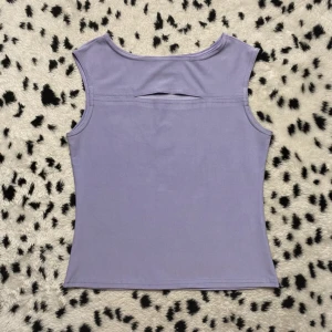 Lila linne - Y2k Linne