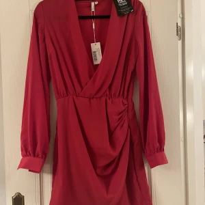 Klänning - Oanvänd! 