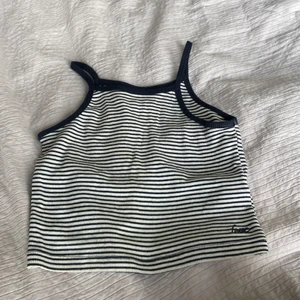 Topp från zara - En super söt topp från zara❤️ köparen står för frakt