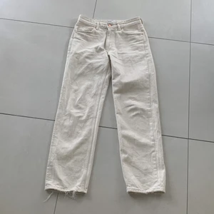Denim jeans  - Säljer mina Bershka denim jeans i storlek 29