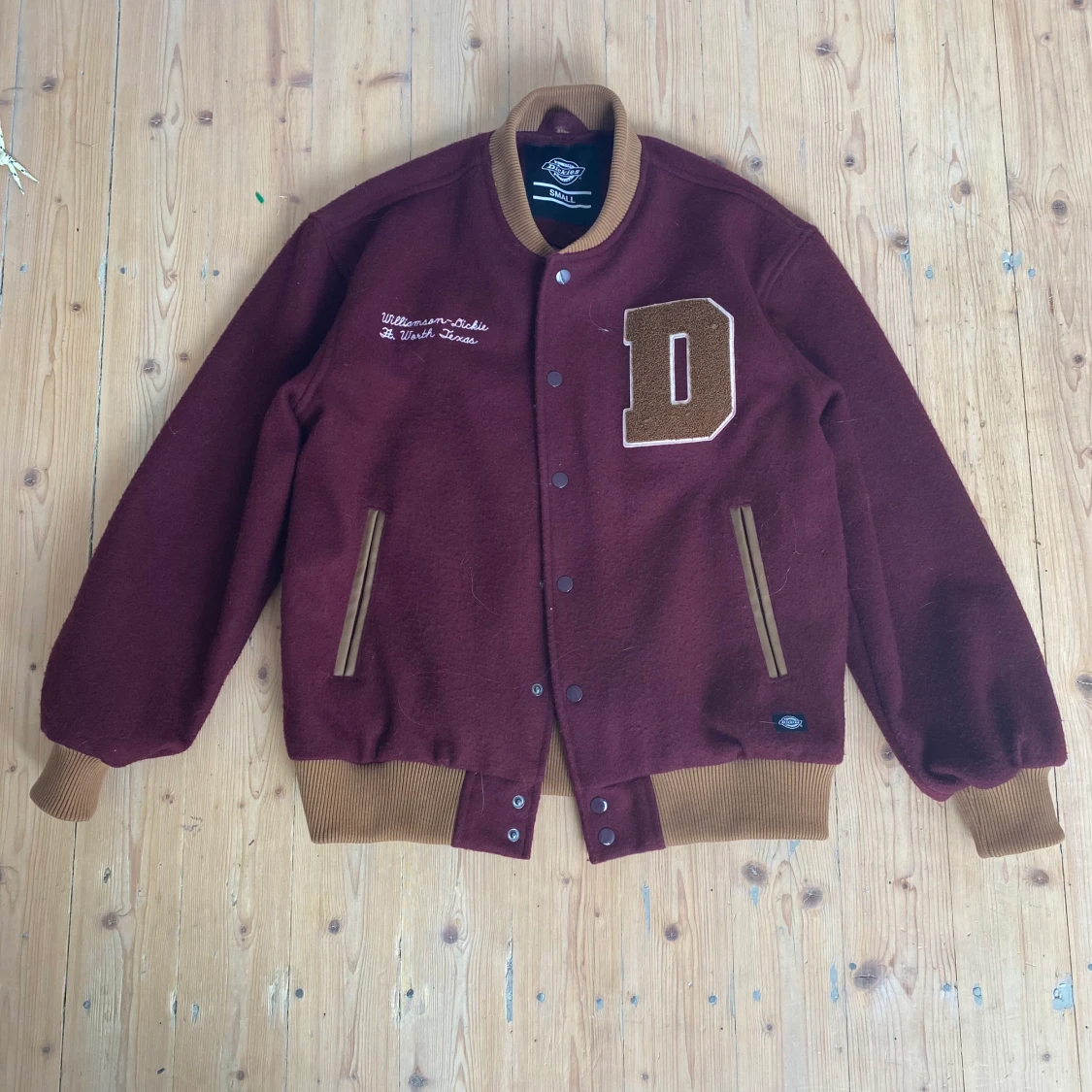 Dickies baseboll jacka stl small - 90
