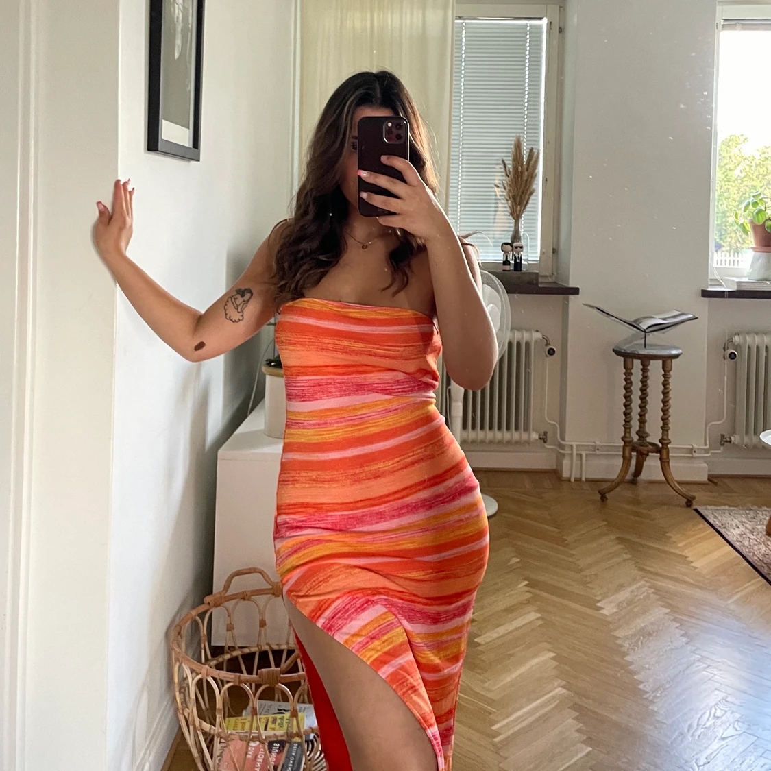 Off-shoulder klänning - 90