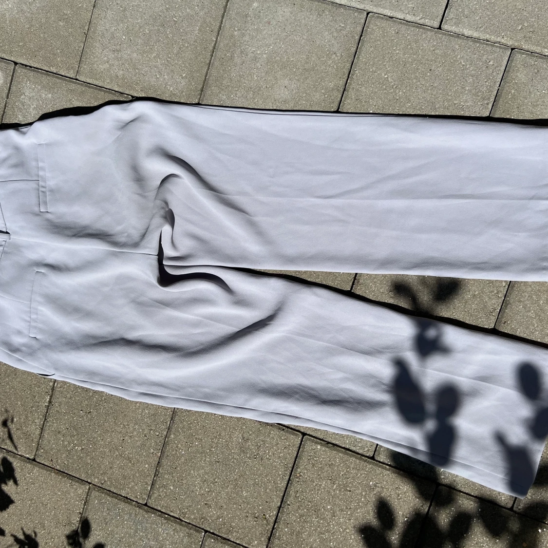 Ljuslila kostymbyxor - 90