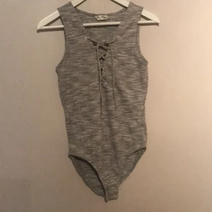 Body - Super fin body med snörning från miss selfridge, aldrig kommit till användning.  