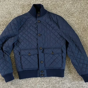 Ralph lauren purple label - Vad ska man säga, gjort i Italien, perfekt passform för de som söker de lilla lilla extra de som fattar de fattar. Jackan är inköpt för en ganska så stor peng. Perfekt conditon och inga som helst flaws. Hör av er!