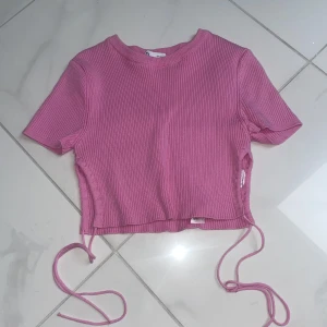 Topp - Super söt topp från zara helt oanvänd 🌸