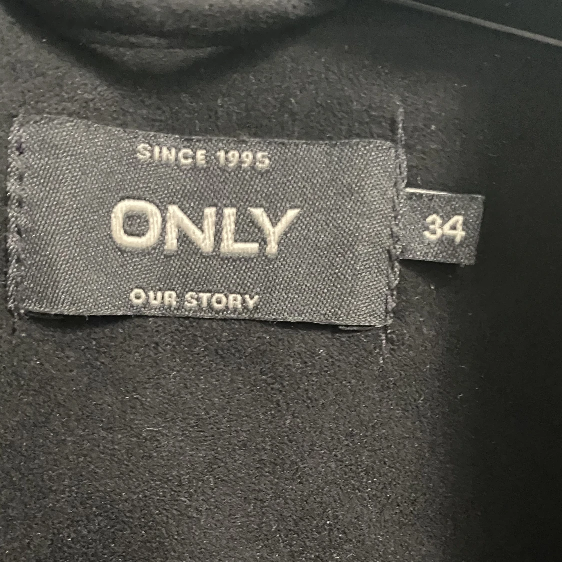 Svart vårjacka - 90