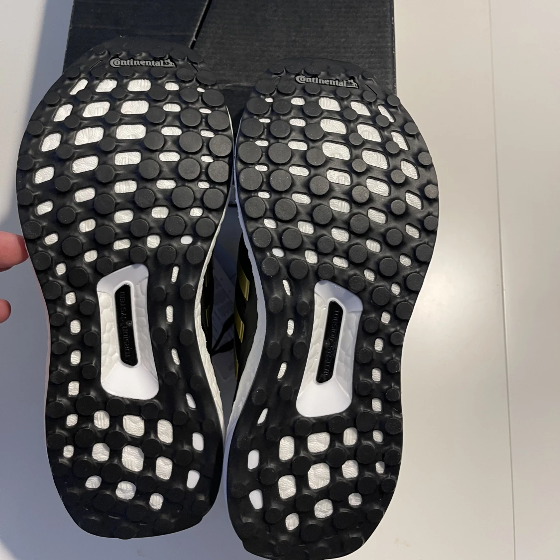 Ultraboost 4.0 DNA - 91