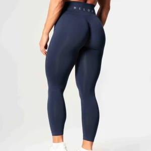 Relode Prime Scrunch - Superstretchiga tights, diskret scrunch. Köpta i januari, sparsamt använda. Passar även S och möjligen en liten medium. Då de är slutsålda på Relodes hemsida verkar de vara populära, kräver snabba svar (Max två dygn), alt buda högr. Pris kan diskuteras. 