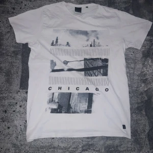 Vanlig t shirt  - Bra skick