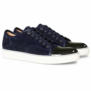 Lanvin Cap Toe - Säljer ett par Lanvin cap toe (blå) i storlek UK 7. Skorna är nästintill oanvända, box ingår! Tveka inte att ställa frågor!