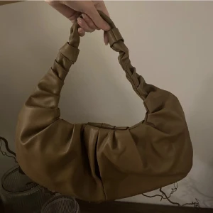 Väska - Brun väska i bra skick