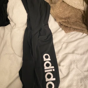 adidas kofta  - kofta