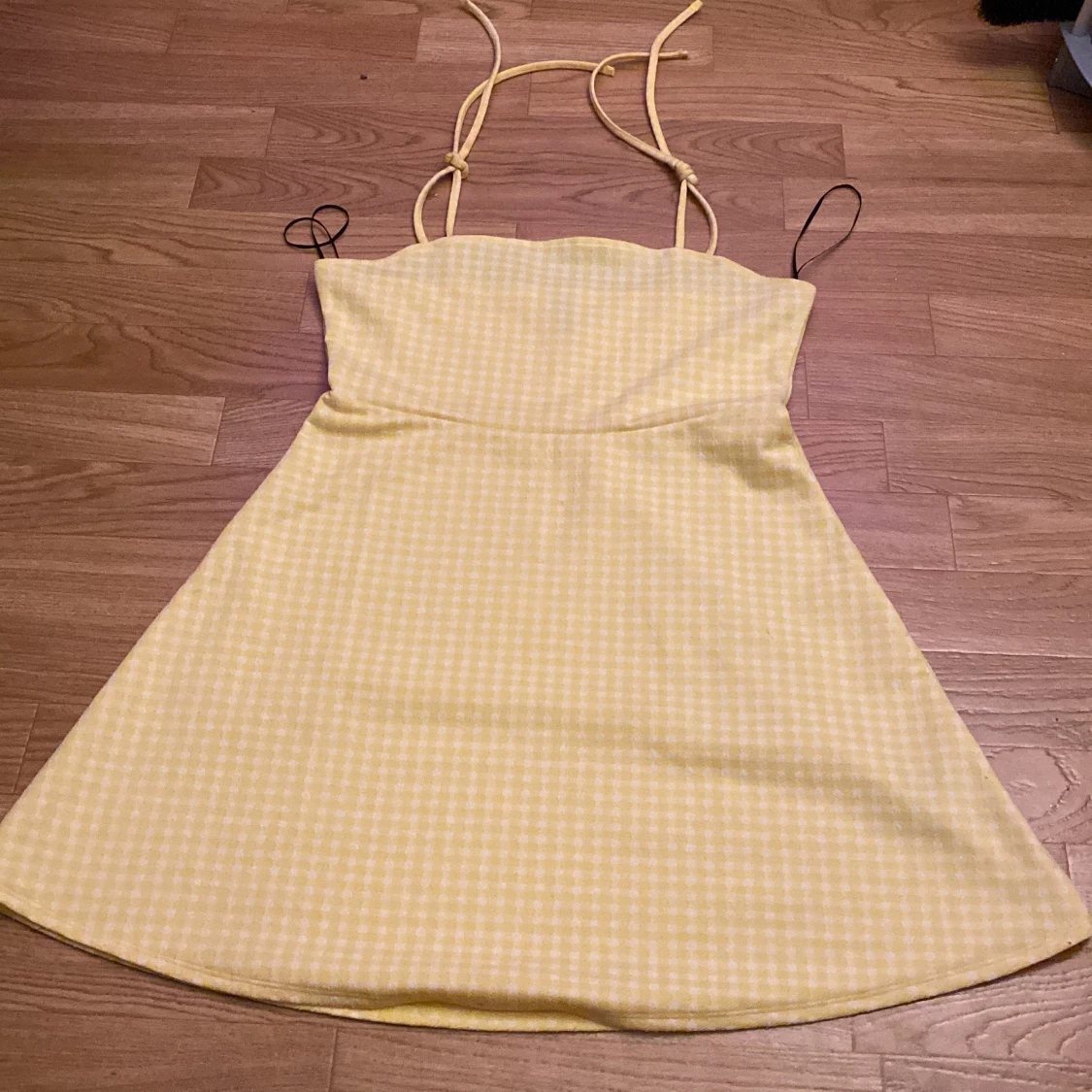 Yellow dress