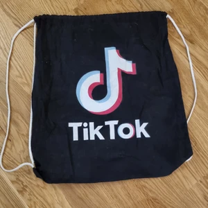 Idrottsväska  - Idrottsväska 