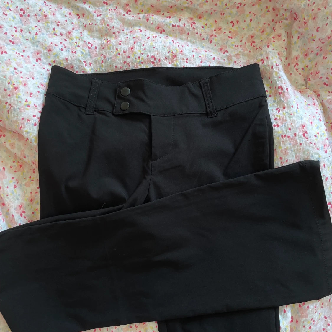 Lågmidjade kostymbyxor!! - 90