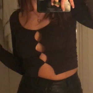 Weekday tröja - Cool tröja från weekday, har aldrig använt.