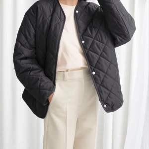 Quiltad Jacka arket  - Slutsåld jacka från arket  Strl xs 