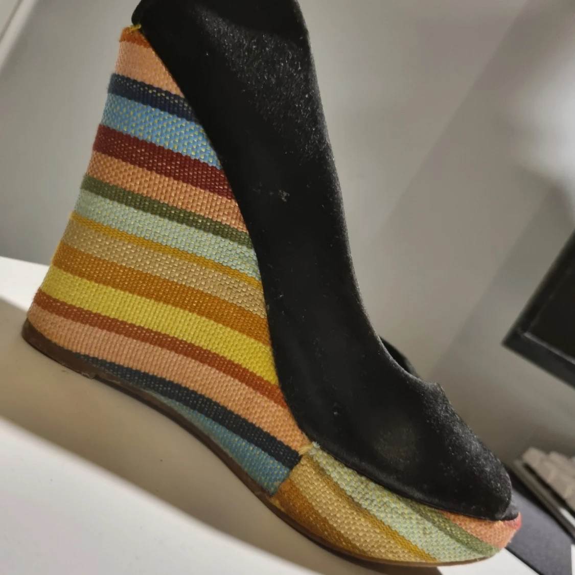 Kilklack 2 par nästan oanvända strl.38 - 90