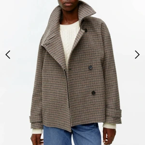 INTRESSE? Arket jacket - INTRESSEKOLL ?! Funderar på att sälja min nya jacka från arket så skickar en intresssekoll för att se hur många som är intresserade?! Nypris 1790kr