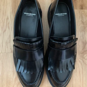 Vagabond Loafers - Loafers från Vagabond. Blir tyvärr aldrig använda.