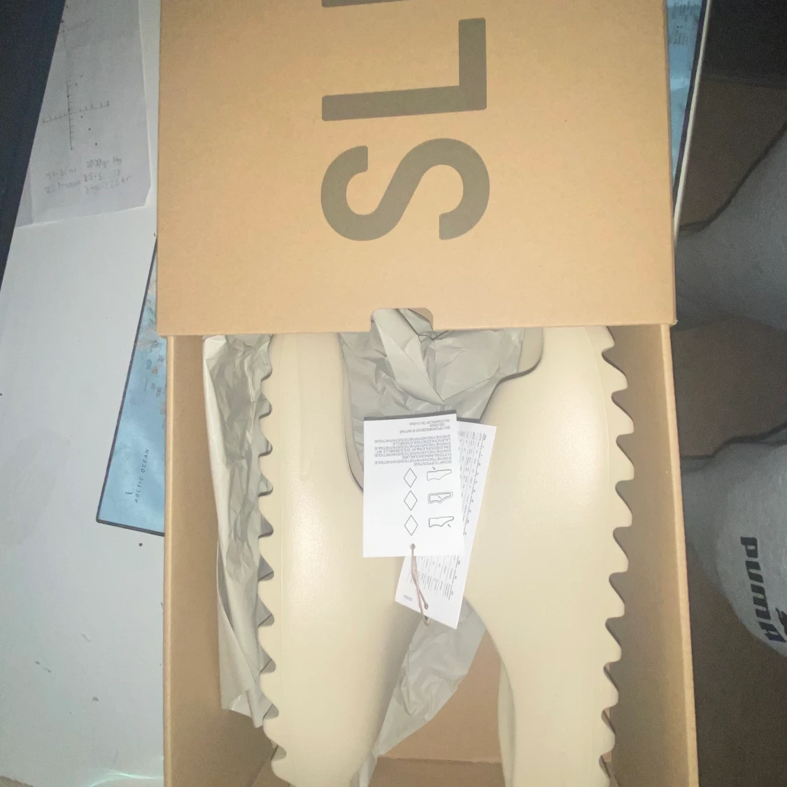 Yeezy Slides Bone - 90