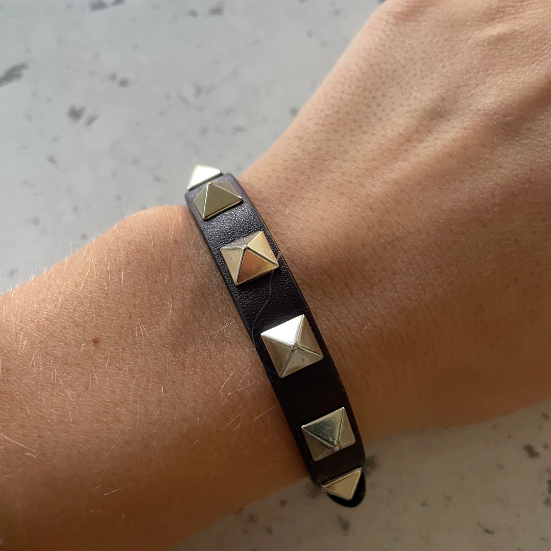 Valentino armband vinrött - 90