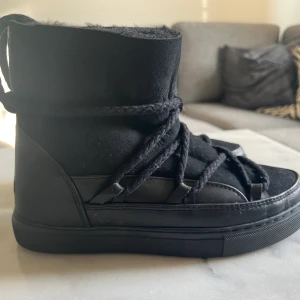 Inuikii Classic Sneaker  - Säljer mina Inuikiis då de inte används. Endast använda 2 gånger så är så gott som nya.   Nypris 2699:- mitt pris 1200:-