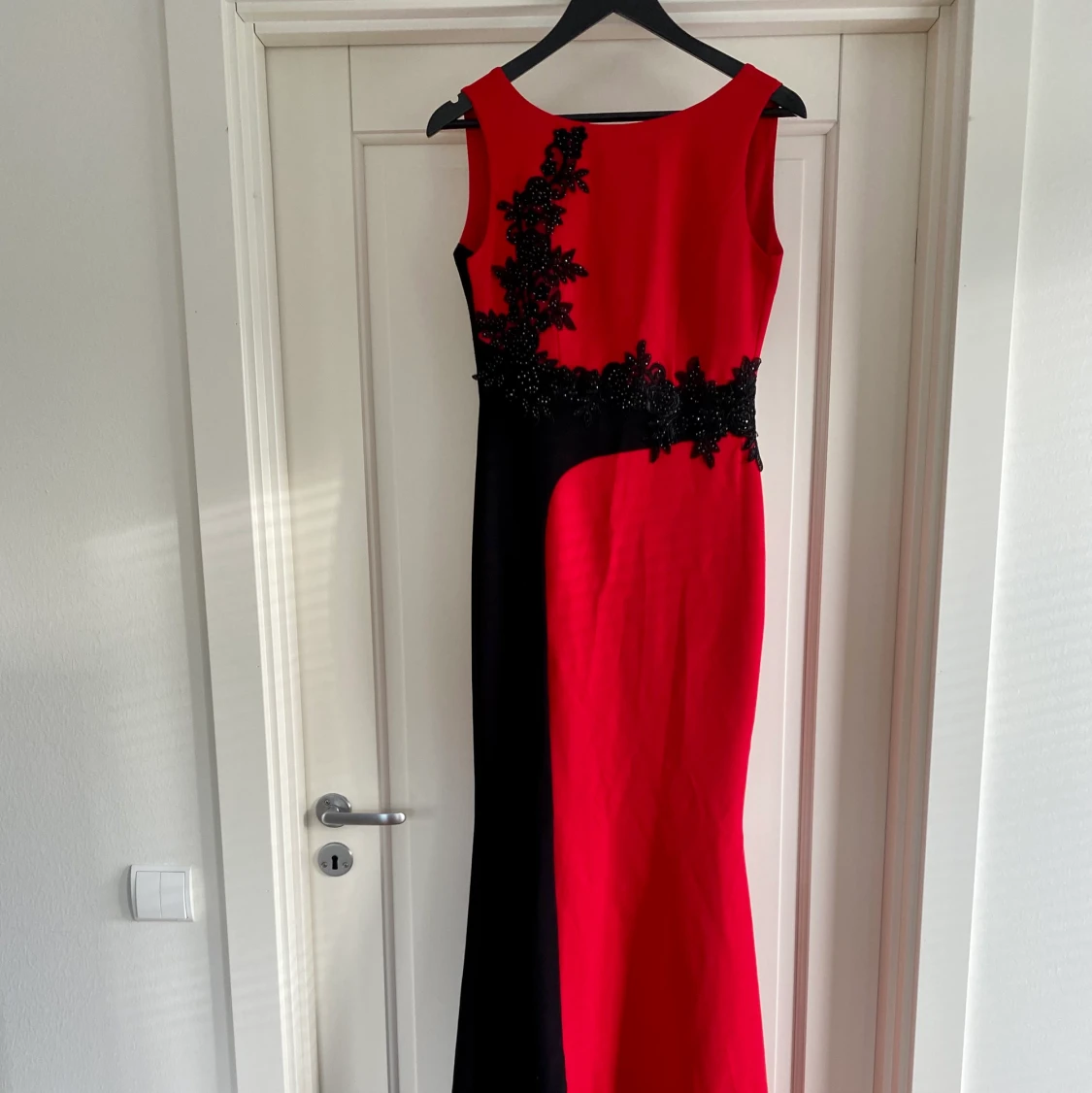 Festklänning i storlek 36/38 - 91