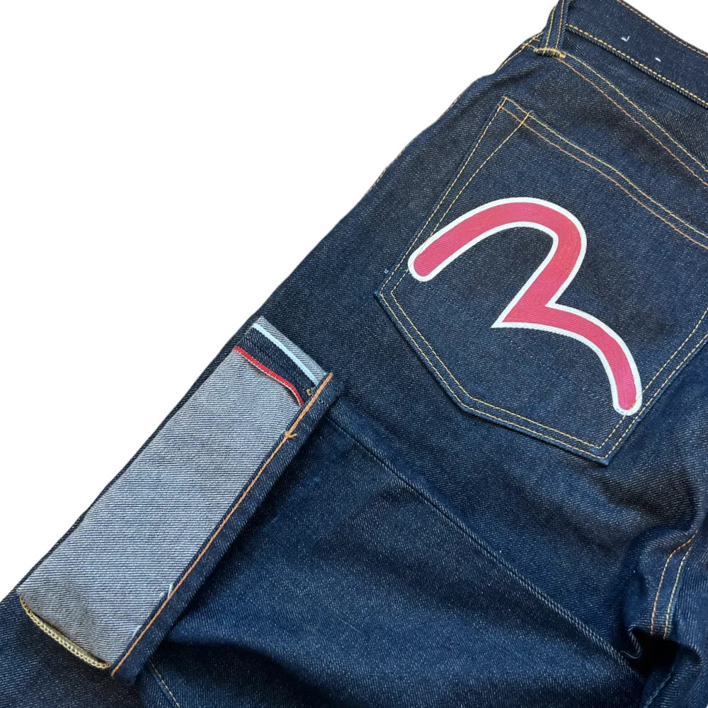 Evisu Jeans Size: 30. Jeans & Byxor.