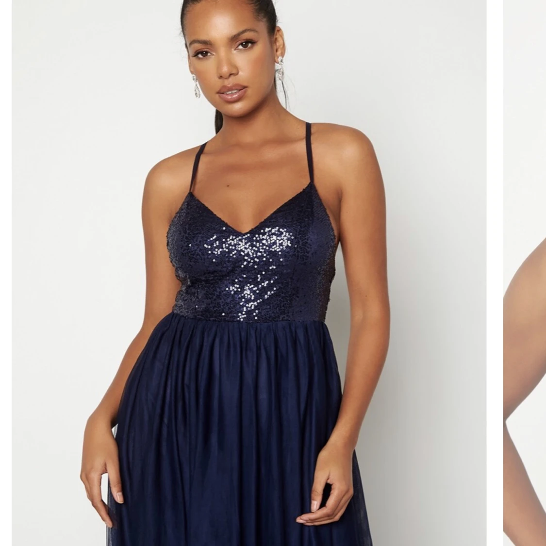 Marinblå balklänning - 91