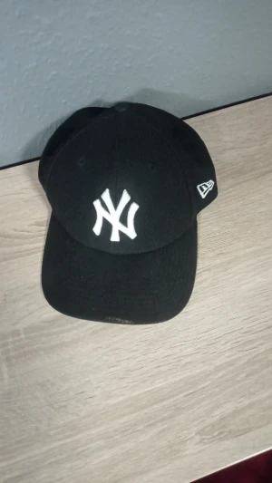 Svart Yankee - Använd Yankee  Frakta eller mötas upp