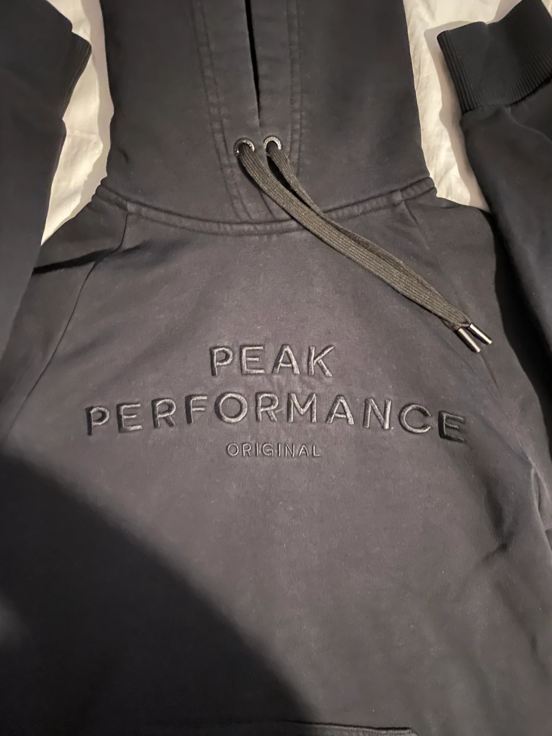 Peak performance hoodie - 90