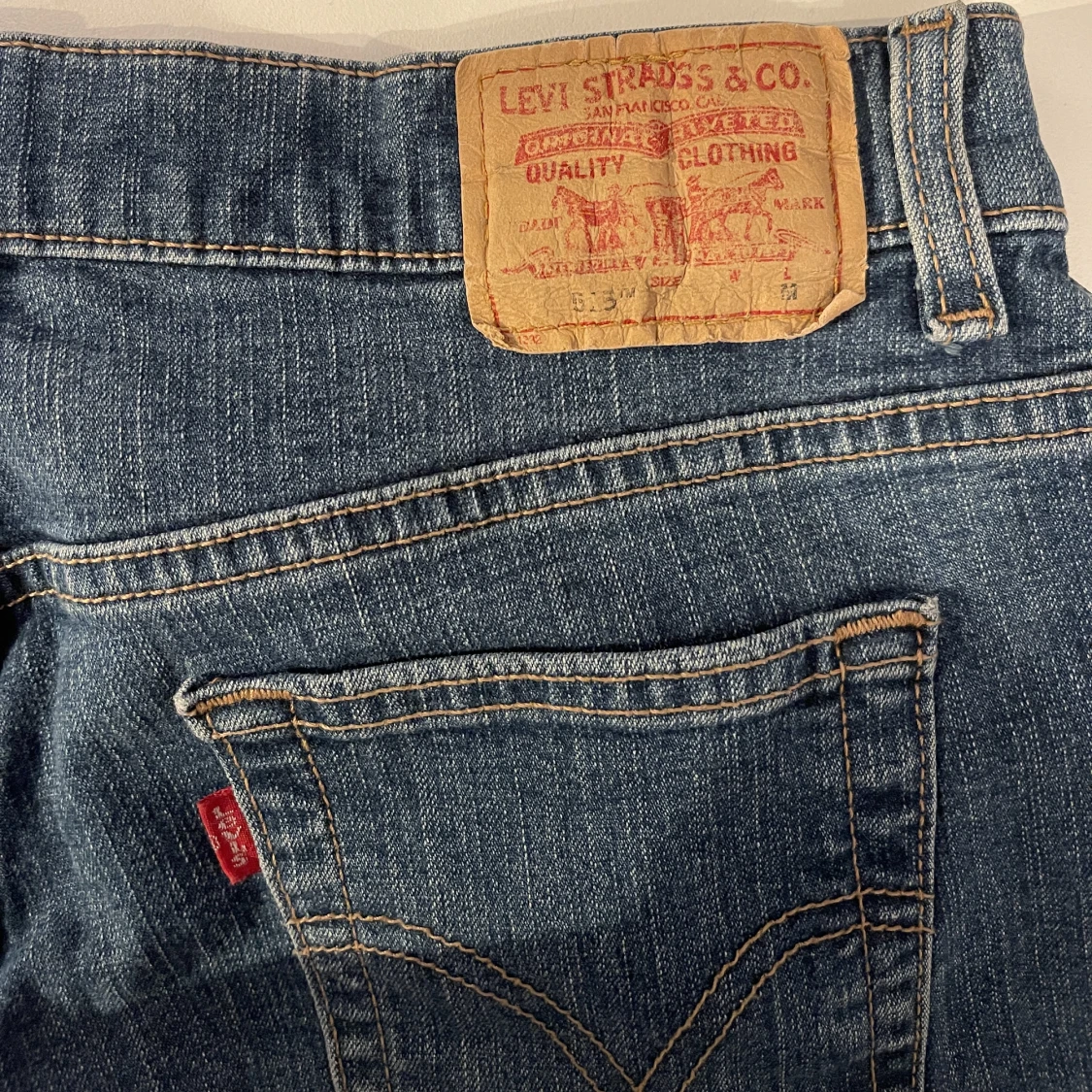 Lågmidjade bootcut Levis jeans