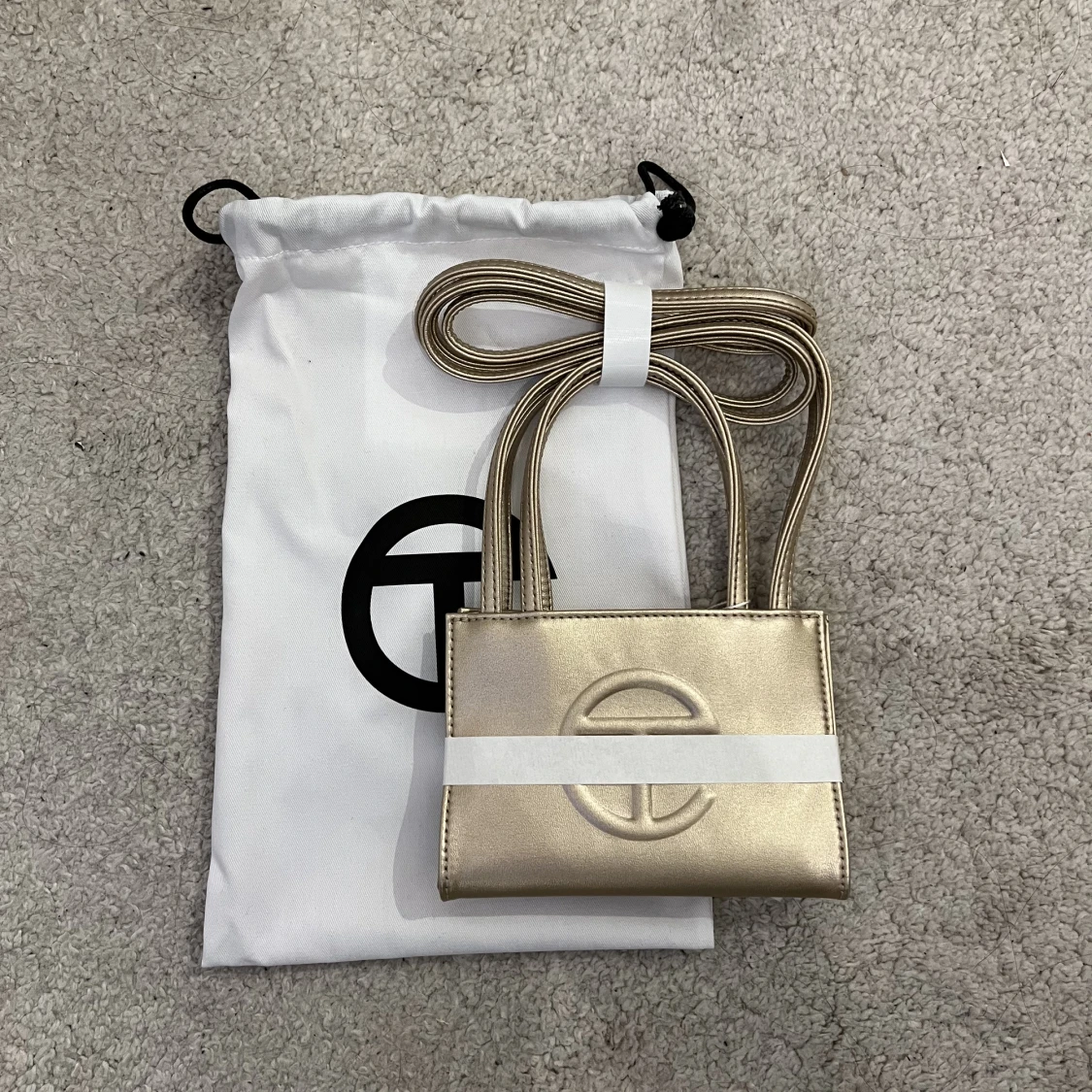 Telfar small gold - 91