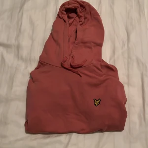 Hoodie lyle & scott - Skick 9/10