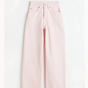 Hm - Rosa jeans  Små i storlek  