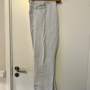 Zara Wide Leg Jeans - Fina knappt använda. Loose Fit.