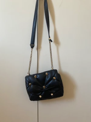 Väska från Zara - Fin väska från Zara