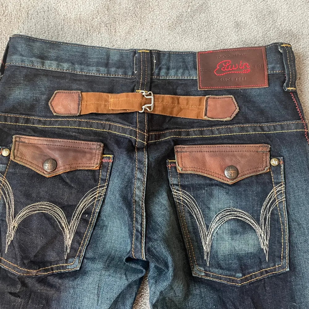 Made in Japan. Vintage Edwin Jeans. Fit upto 32 inch waist . Jeans & Byxor.