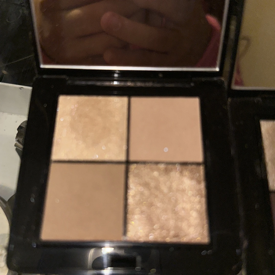 Ögonskugga/highliter paketet