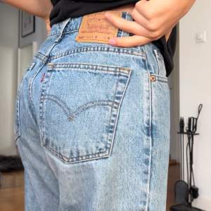 Fina vintage Levis jeans som tyvärr ej kommer till användning 