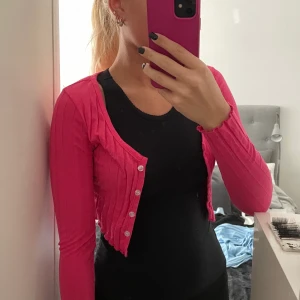 Rosa kofta XS - Rosa kofta, storlek XS