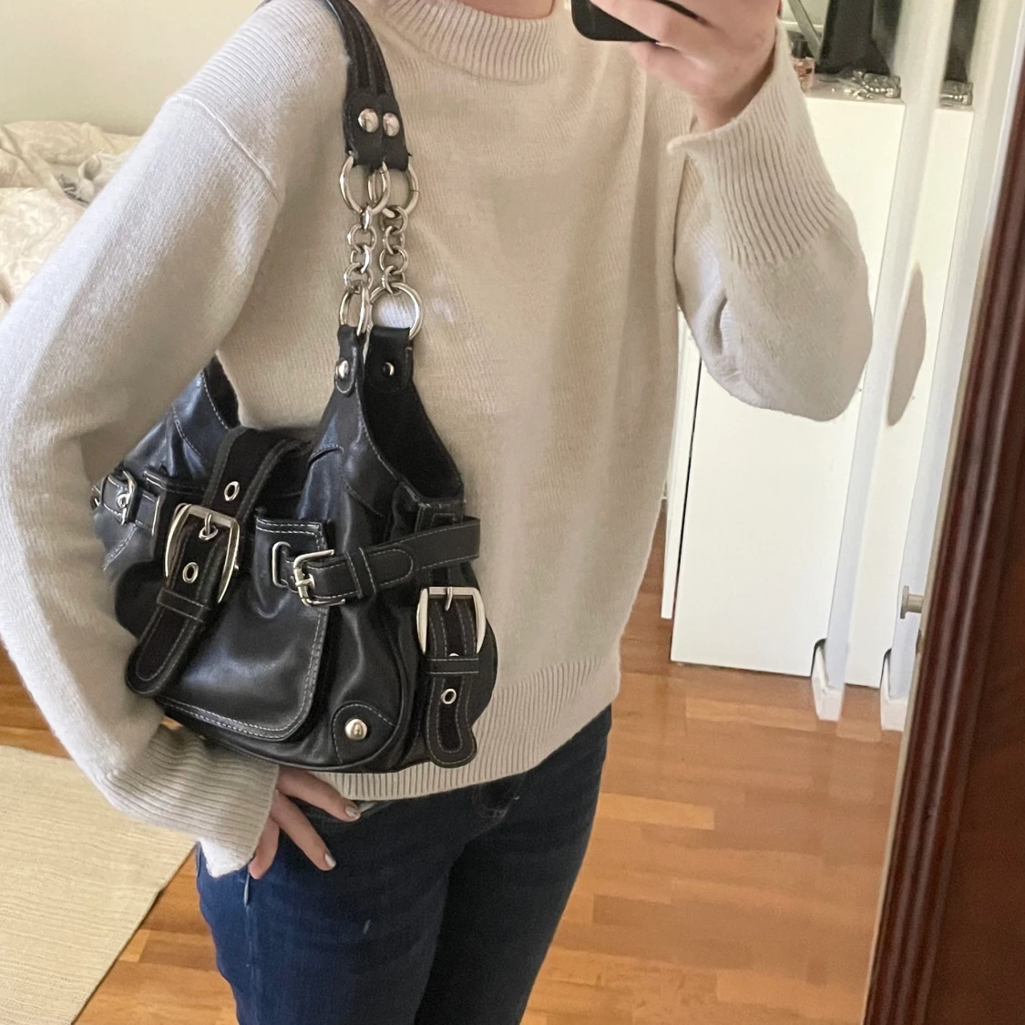 Svart handväska  - 91