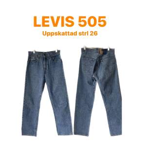 Ett par Levi’s 505 vintage köpa från beyond retro. Står ingen storlek men uppskattar dom till 26 💕💕 den PERFEKTA tvätten! 💙