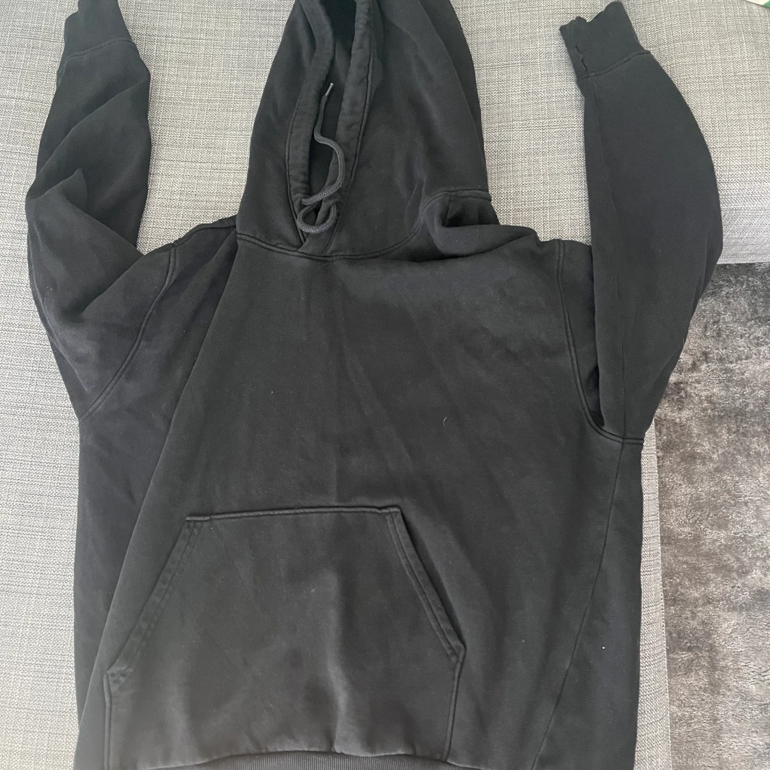 två weekday hoodies - 90