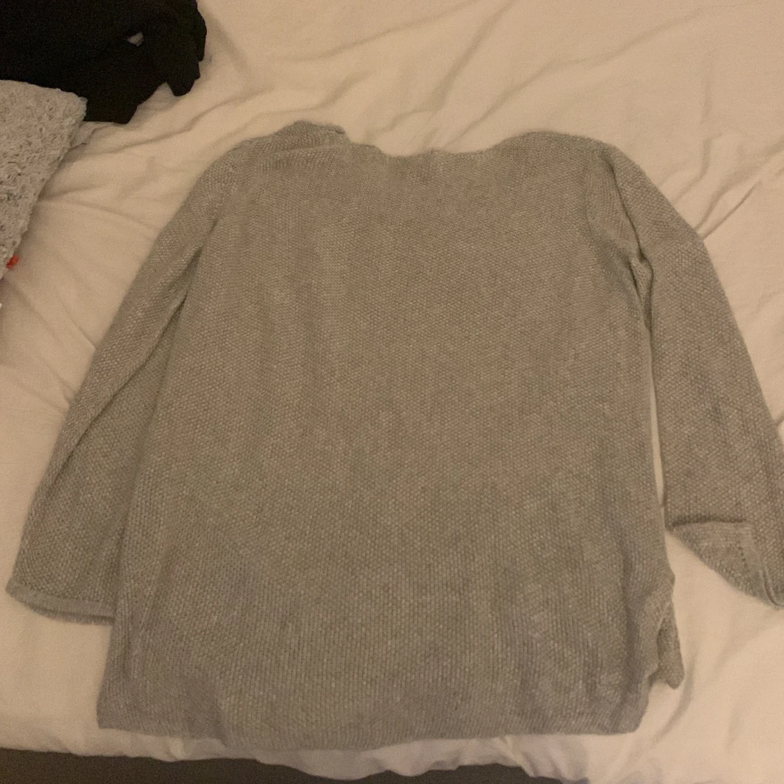 Säljer min stickade tröja - 91