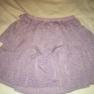 set av 3 kjolar - set av 3 kjolar i bra skick 