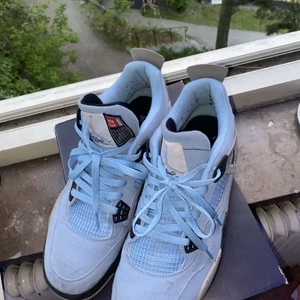 Jordan 4 blue - Jordan 4 university blue mid